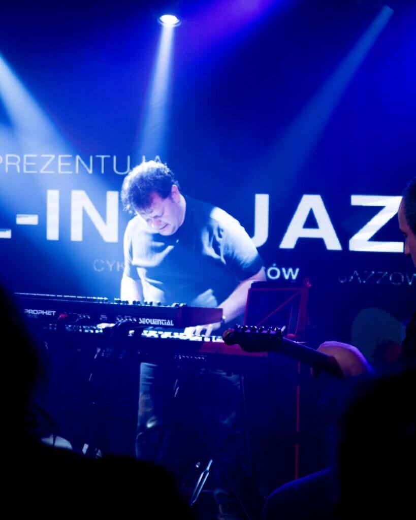 „Chcę, by zespoły jazzowe wiedziały, że w Poznaniu mają grać u mnie”. Wywiad z Moniką Winnicką z klubu 2 Progi w Poznaniu img 0732