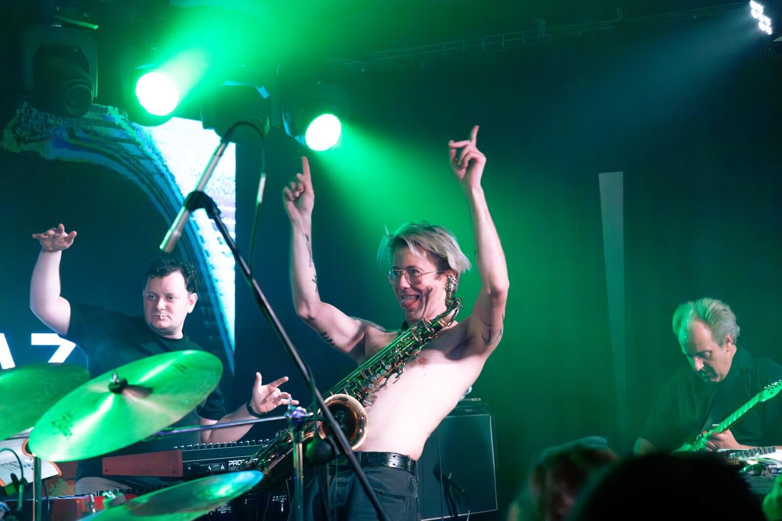 „Chcę, by zespoły jazzowe wiedziały, że w Poznaniu mają grać u mnie”. Wywiad z Moniką Winnicką z klubu 2 Progi w Poznaniu img 1238